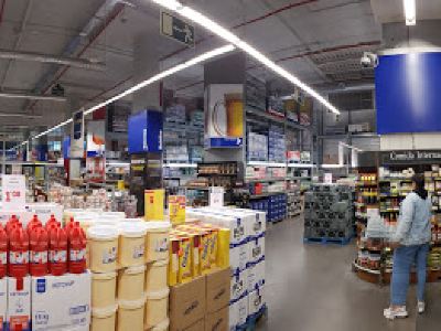 Makro