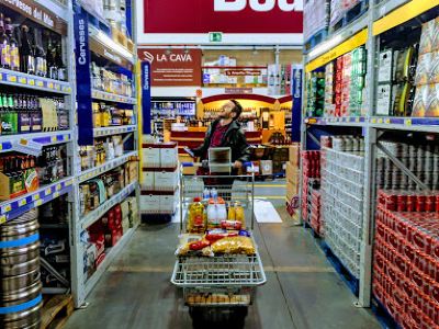 Makro