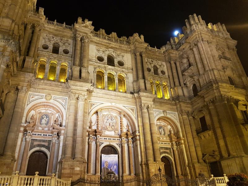 Explora Málaga Free tours y tours privados