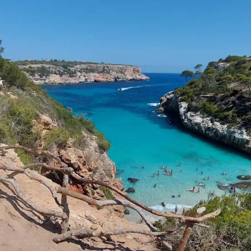Cala Del Moro