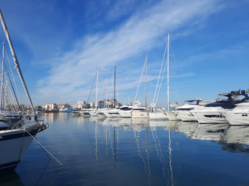 Platja de les Marines
