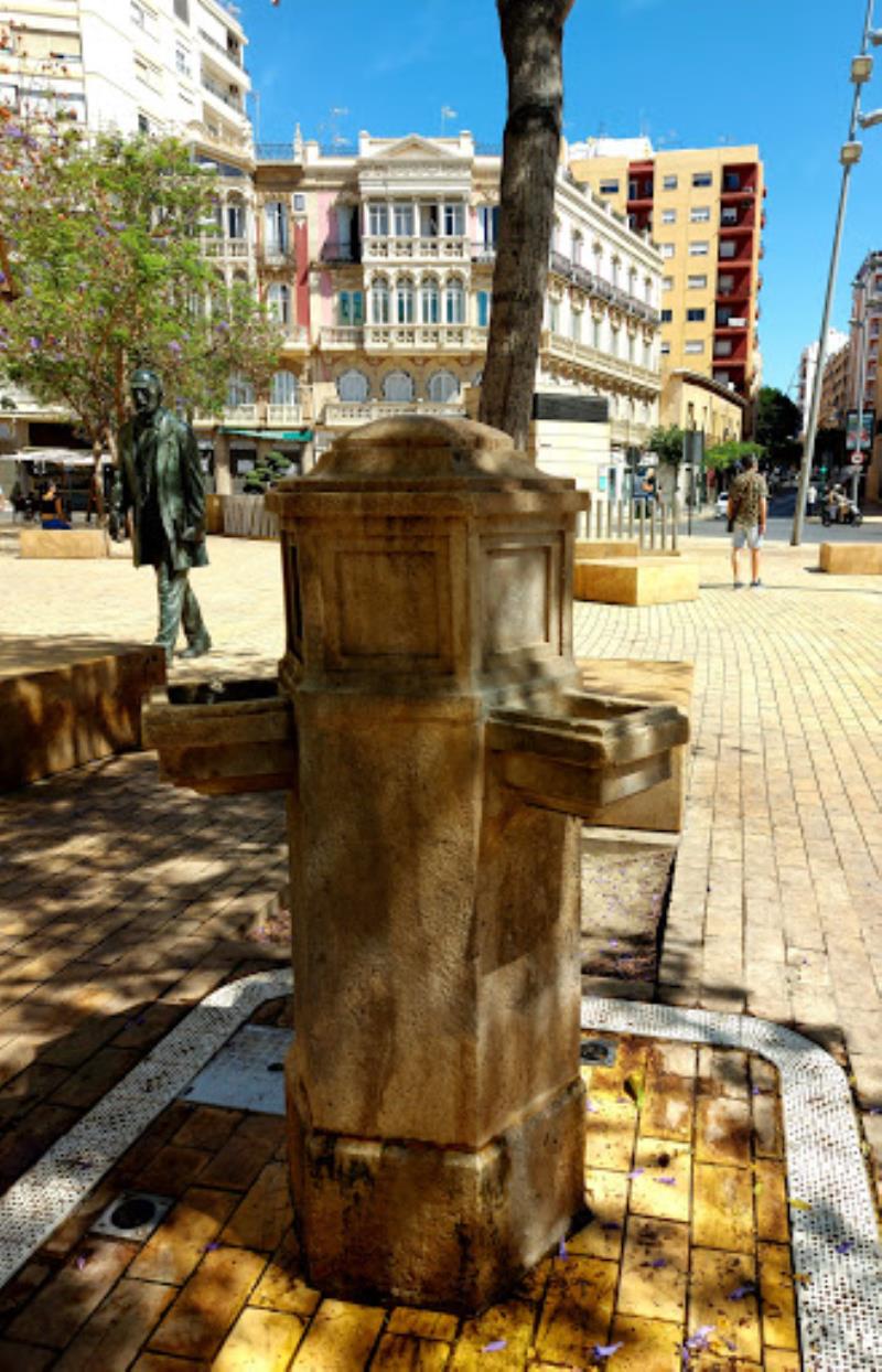 Puerta de Purchena