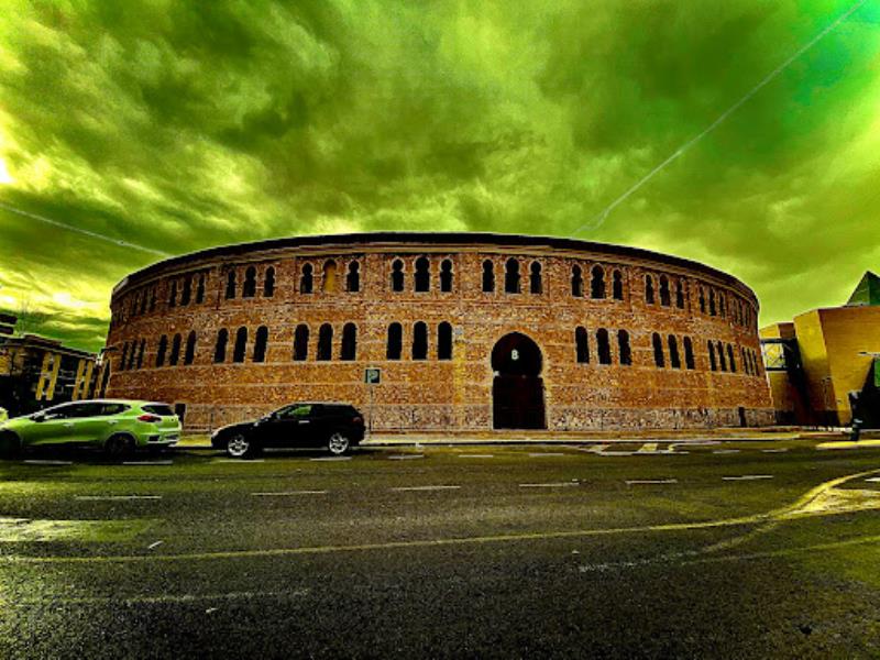 Plaza de Toros Cubierta Plurifuncional de Villena