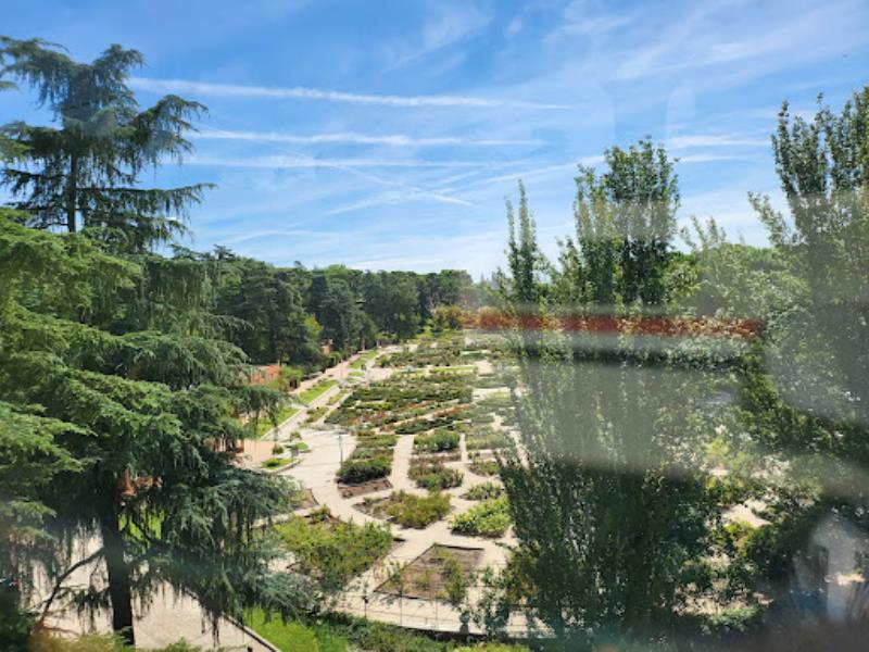 Madrid Cableway - Casa de Campo Station