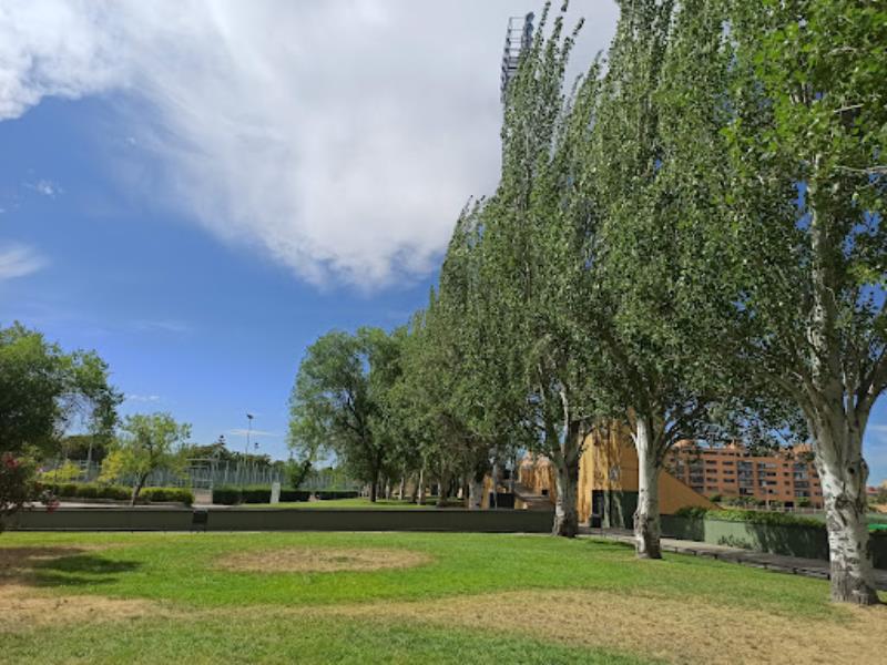 Centro Deportivo Municipal Aluche