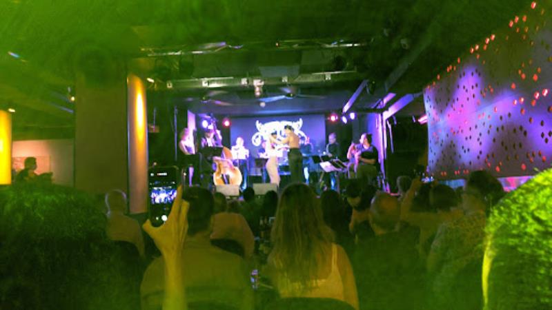 Clamores
