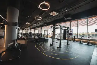 YO10 Sport Club Sevilla
