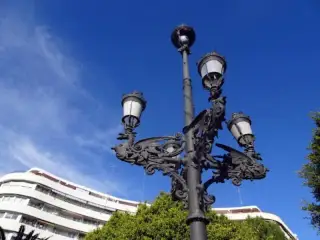 Xúquer Square