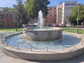 Villar y Macías Park