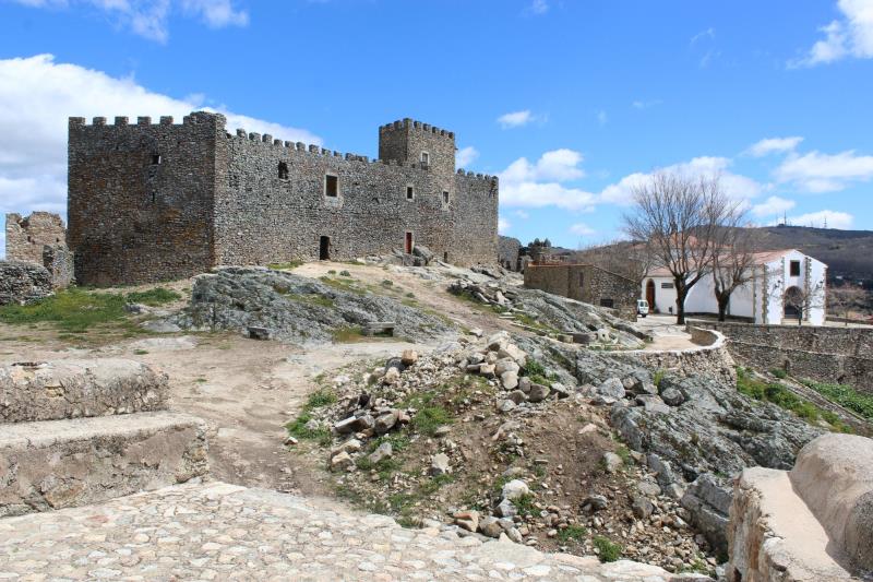 Castillo de Montanchez