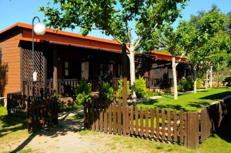 CAMPING - BUNGALOWS COMPLEJO TURISTICO LA MATA