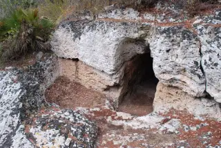 Cuevas de l'Alzinaret