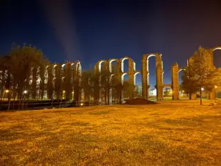 Río Albarregas Park