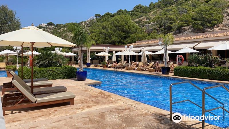 Mhares Sea Club