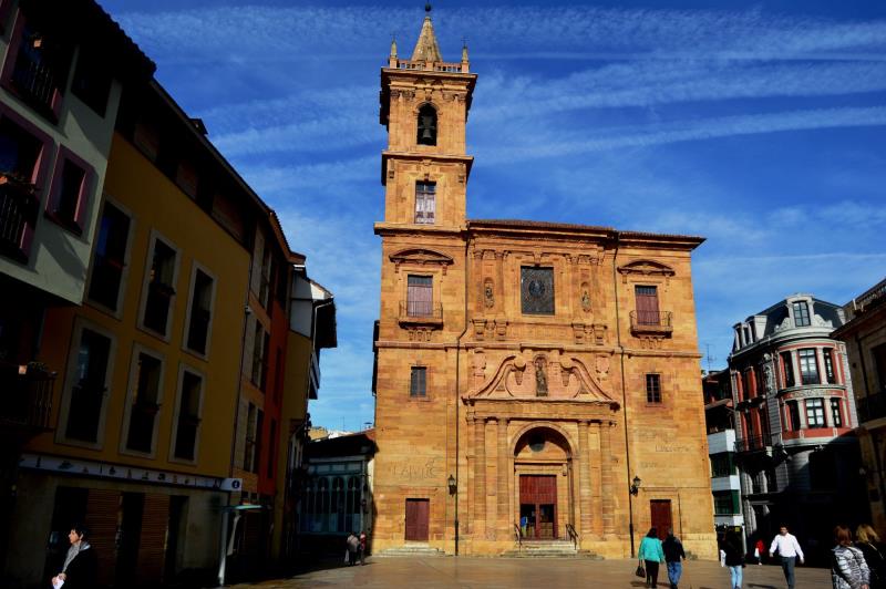Parroquia de San Isidoro El Real