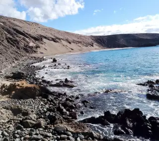 Playa Nudista Montana Arena