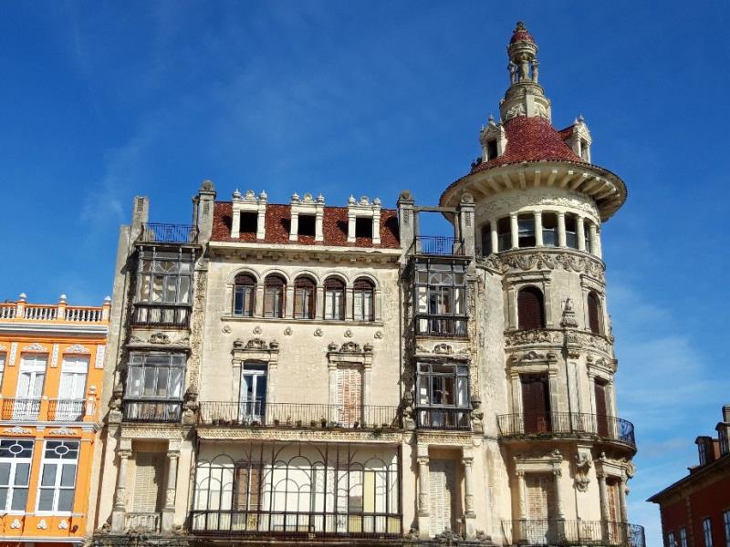 Torre De Los Moreno