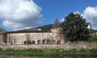 Parque ferial A Veiga/ Vegadeo