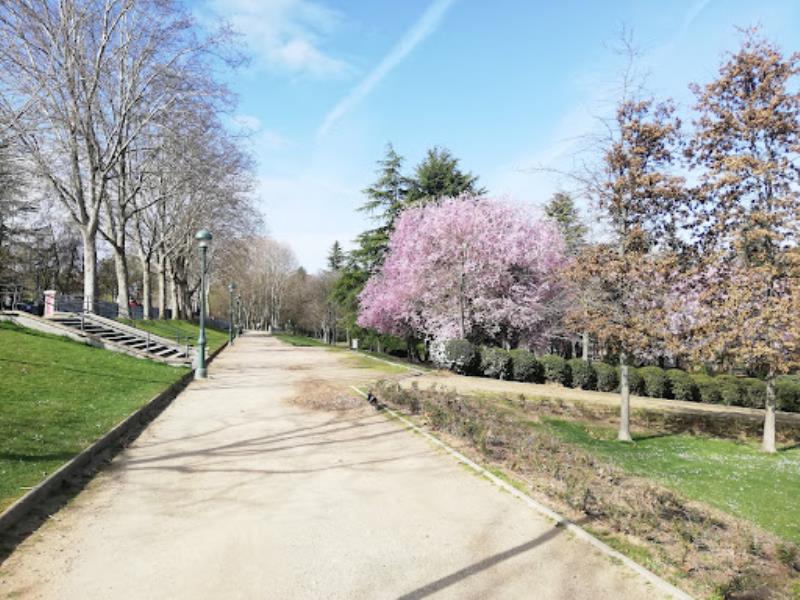 Parque Ribera De Castilla