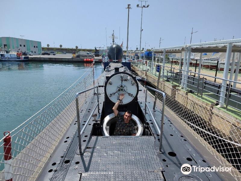 Submarine S-61 - Floating Museums