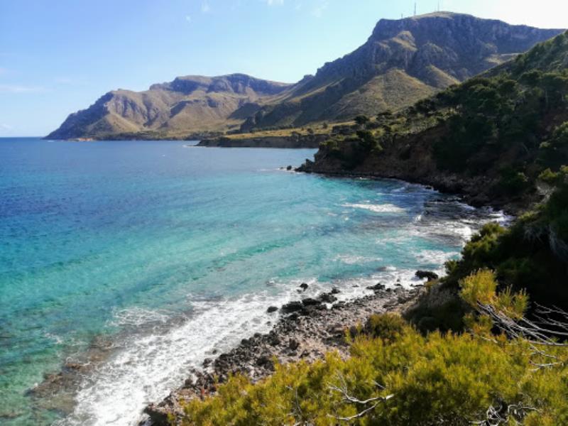 Caló dels Ermitans