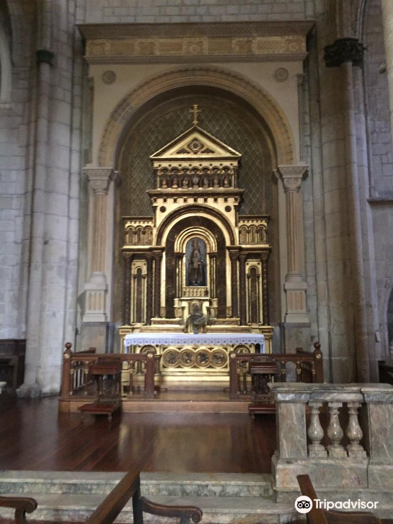 Church San Pedro Apóstol