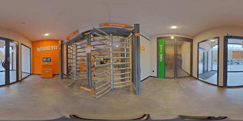 Basic-Fit Vitoria-Gasteiz San Anton Plaza 3 - ex Camp Base