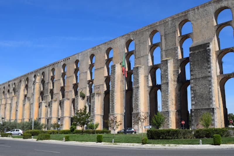 Amoreira Aqueduct