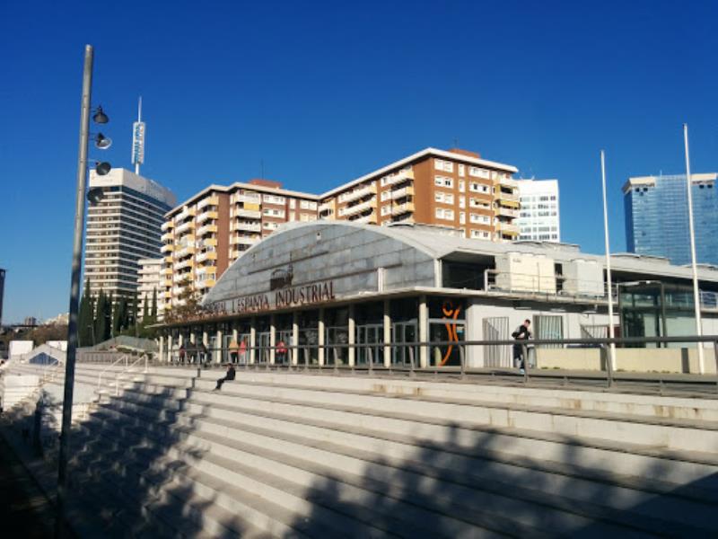 Poliesportiu Municipal de l'Espanya Industrial