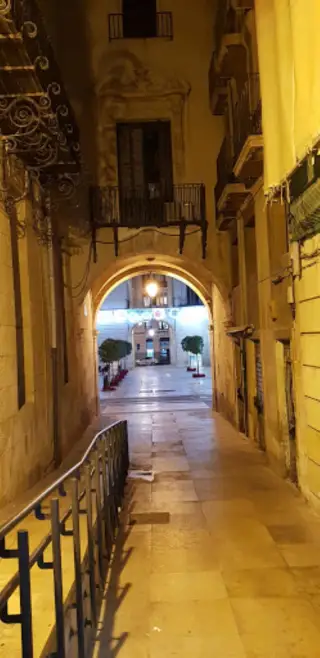 Plaza De Los Reyes De España