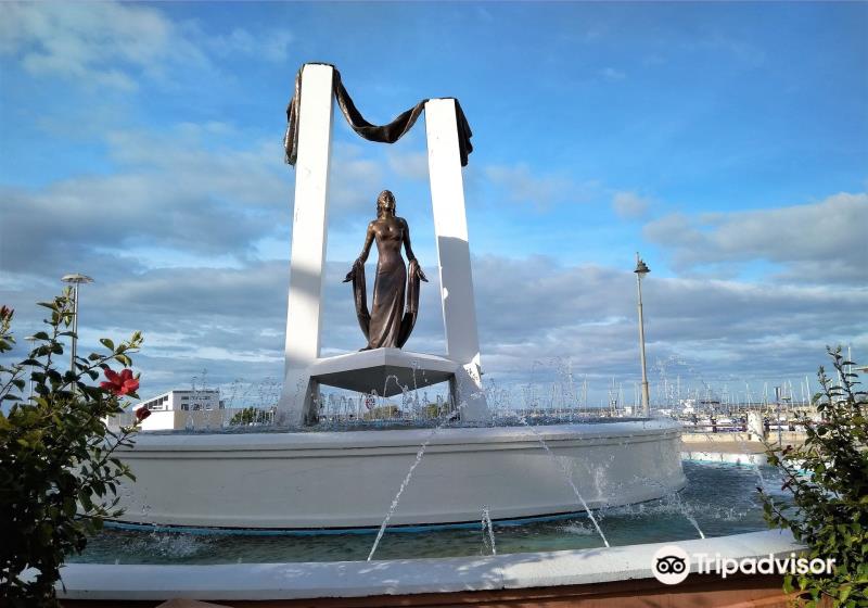 Monumento a Rocio Jurado