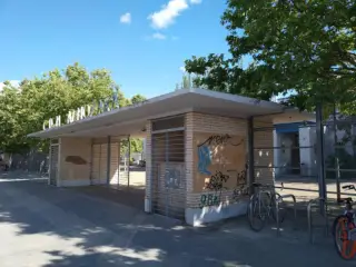 Centro Deportivo Municipal La Almozara