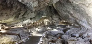Cueva de las Ventanas