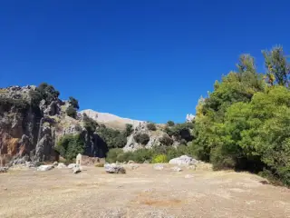 Cascadas De Prado Negro