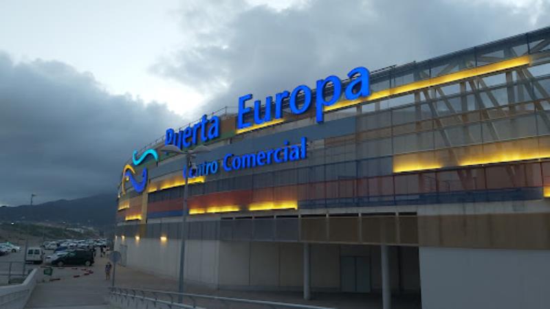 Cine Yelmo Premium Puerta Europa