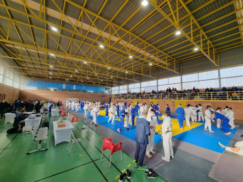 Instal·lacions Esportives Chencho