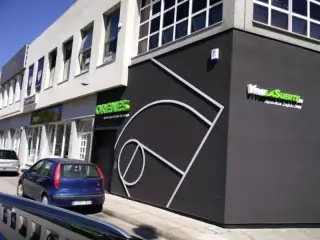 Orenes Sports Bar & Salón de Juego