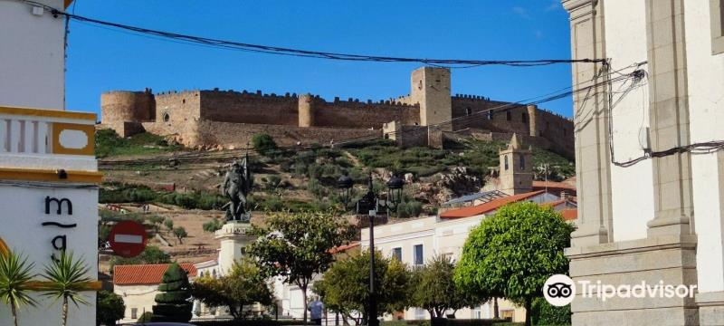 Statue of Hernan Cortes