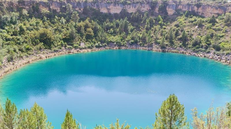 Las Lagunas De Canada Del Hoyo