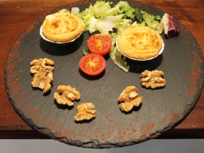 Vega - Foodie Bar