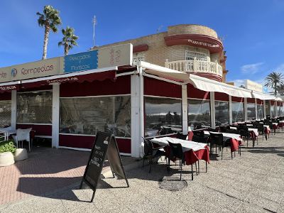 Restaurante Rompeolas