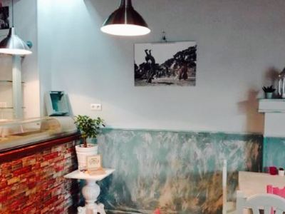 Woodstock Cafe Bar