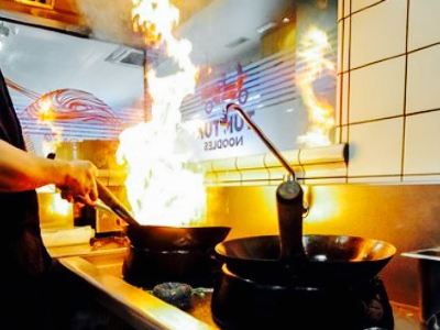 Tuk Tuk Noodles Huelin