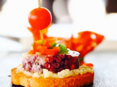 Mikel & Pintxo