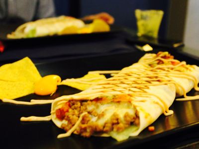 Che Burritos Restaurant