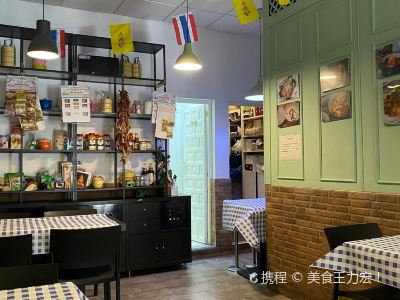 Pui's Thai Tapas