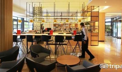 Gourmet Bar