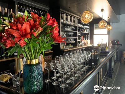 Flor De Sal Wine Bar