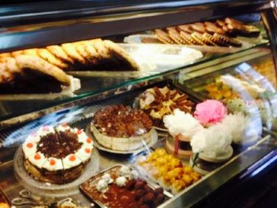 Olympia Cafeteria Pasteleria